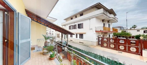 4 rooms Villa in Mariglianella, Italy No. 22800 5