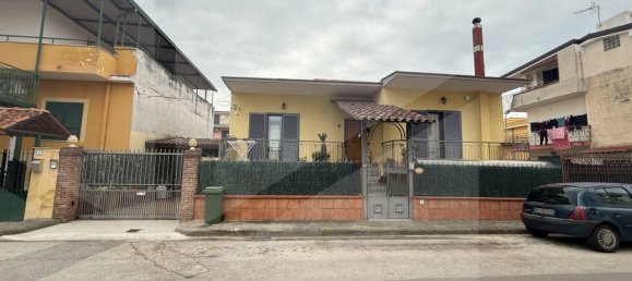 4 rooms Villa in Mariglianella, Italy No. 22800 18