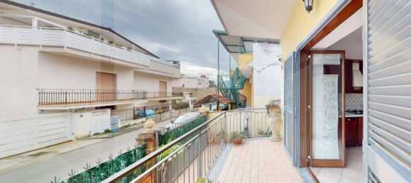 4 rooms Villa in Mariglianella, Italy No. 22800 20