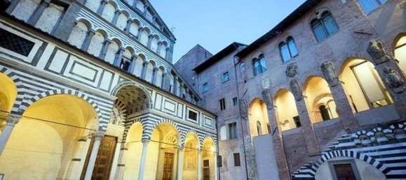 4 bedrooms Apartment in Pistoia, Italy No. 234302 9