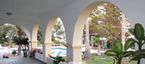 8 bedrooms House in Benajarafe, Spain No. 60182 10