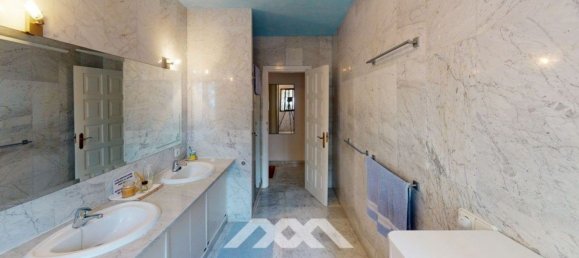 8 bedrooms House in Benajarafe, Spain No. 60182 46