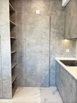 4 chambres Maison à Amadora, Portugal No. 173368