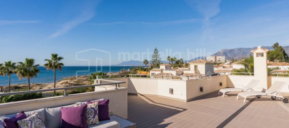 5 bedrooms Villa in Marbella, Spain No. 64397 2