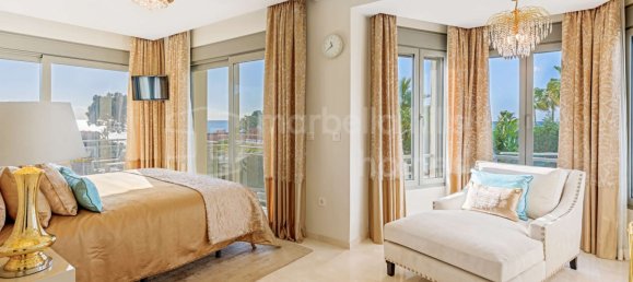 5 bedrooms Villa in Marbella, Spain No. 64397 6