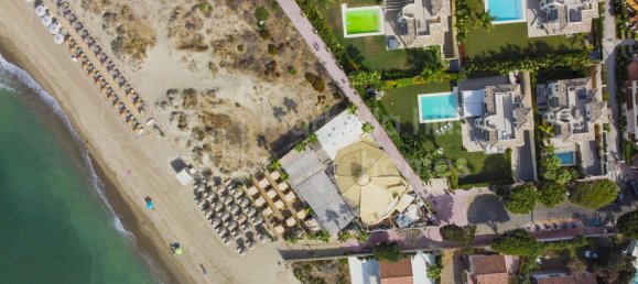 5 bedrooms Villa in Marbella, Spain No. 64397 44