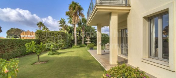 5 bedrooms Villa in Marbella, Spain No. 64397 39