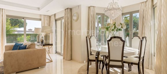 5 bedrooms Villa in Marbella, Spain No. 64397 19