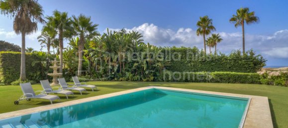 5 bedrooms Villa in Marbella, Spain No. 64397 37