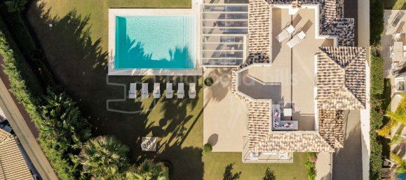 5 bedrooms Villa in Marbella, Spain No. 64397 13