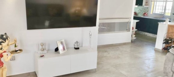 4 غرف نوم منزل في Alicante, Spain رقم 182041 10