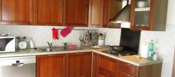 2 bedrooms House in Podenzana, Italy No. 253326 5