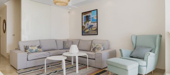 Dúplex de 4 dormitorios en Marbella, Spain No. 60030 3