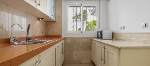 Dúplex de 4 dormitorios en Marbella, Spain No. 60030 10