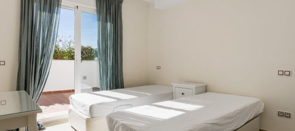 Dúplex de 4 dormitorios en Marbella, Spain No. 60030 11