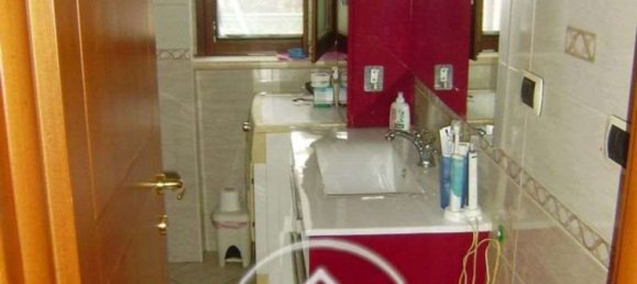 5-Zimmer Wohnung in Rome, Italy, Nr. 124885 9