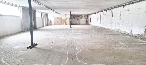 12 rooms Commercial property in Treia, Italy No. 185793 9