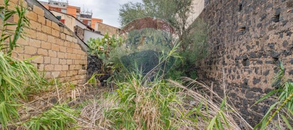 3 bedrooms House in Catania, Italy No. 88955 14