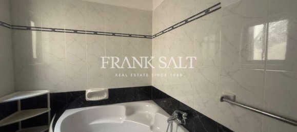 Casa de 4 dormitorios en Kercem, Malta No. 6148 17