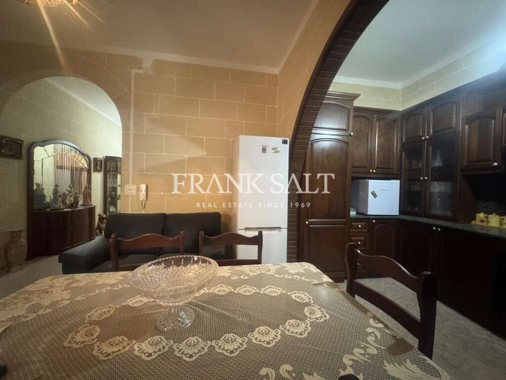 Casa de 4 dormitorios en Kercem, Malta No. 6148