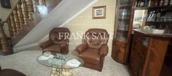 Casa de 4 dormitorios en Kercem, Malta No. 6148 4