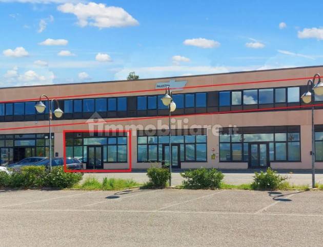 Propiedad comercial de 5 habitaciónes en Spoleto, Italy No. 271546