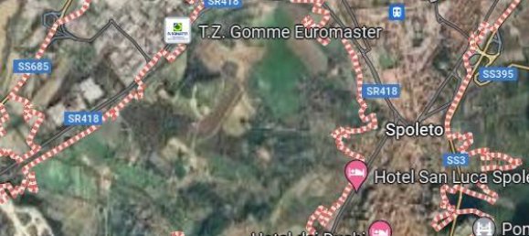 Propiedad comercial de 5 habitaciónes en Spoleto, Italy No. 271546 2