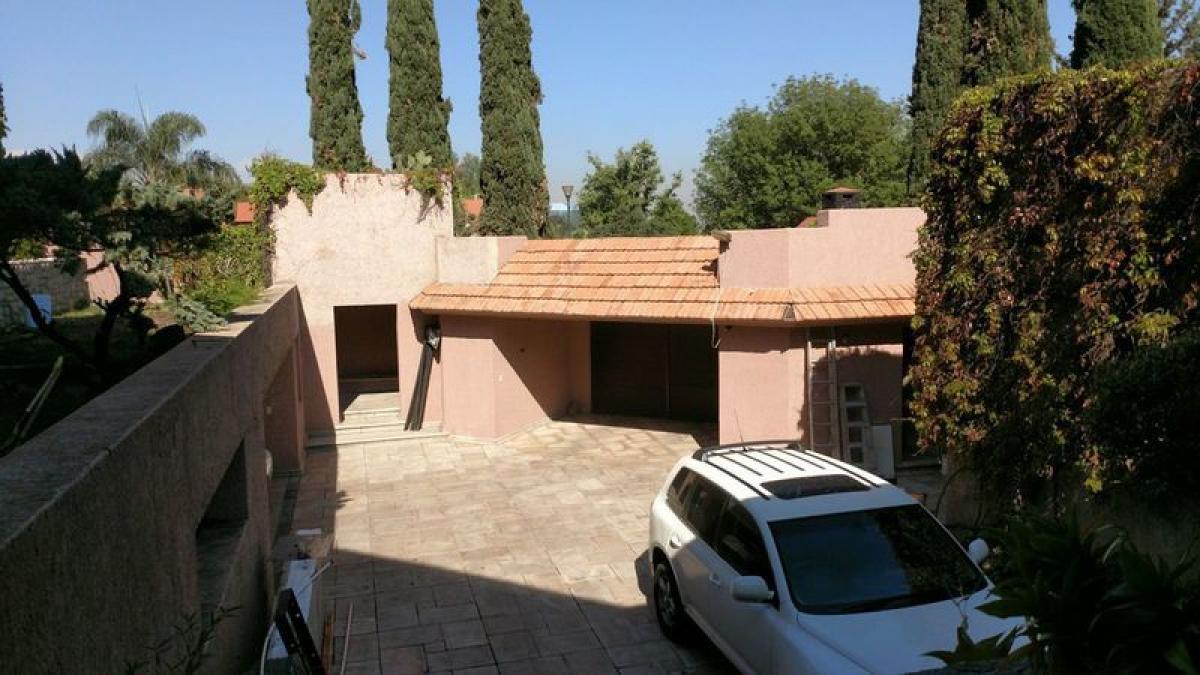 5 bedrooms House in Queretaro, Mexico No. 164831