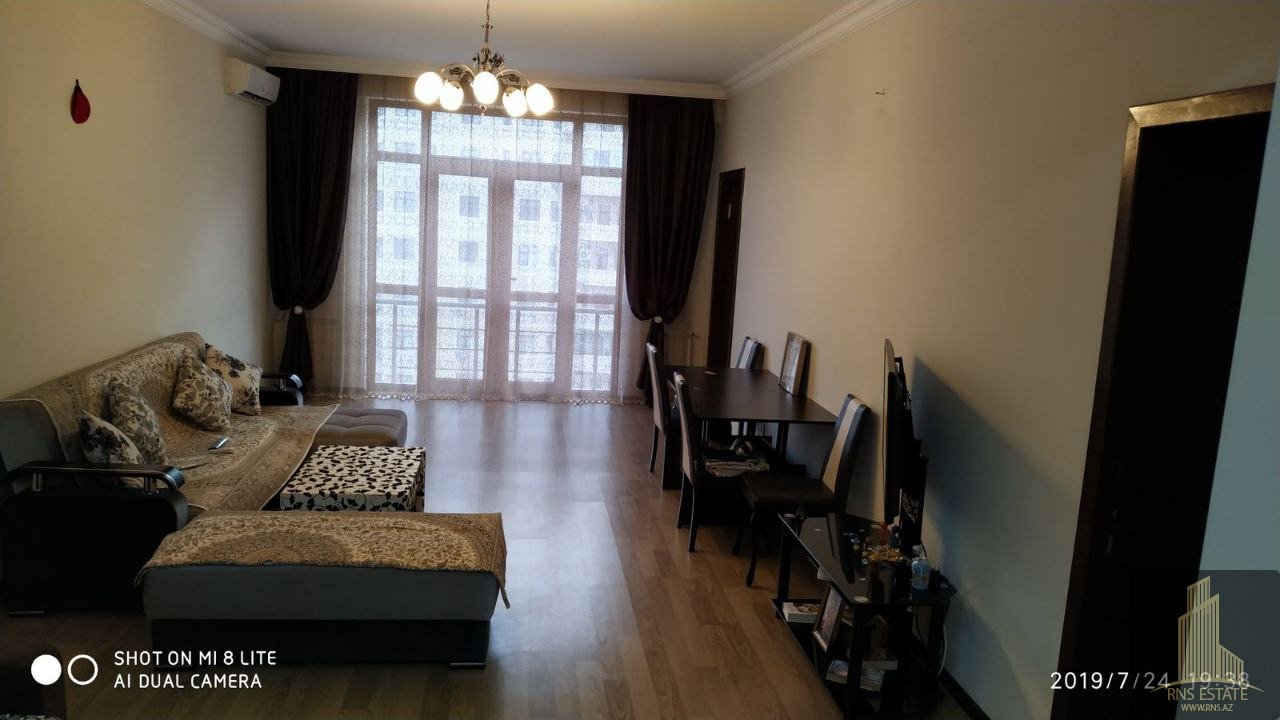 Apartamento de 3 dormitorios en Nasimi, Azerbaijan No. 1770
