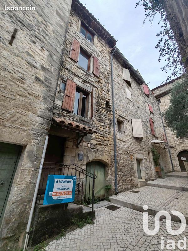 Таунхаус с 4 комнатами в Баржак, Франция № 337973