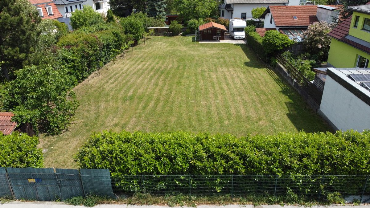  قطعة أرض في Perchtoldsdorf, Austria رقم 213359