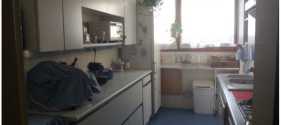 5-salle Appartement à Milan, Italy No. 240329 5