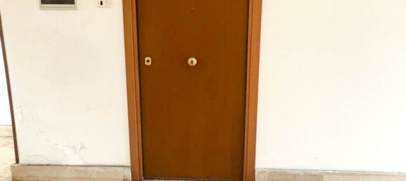 3 bedrooms Apartment in Taranto, Italy No. 358396 9