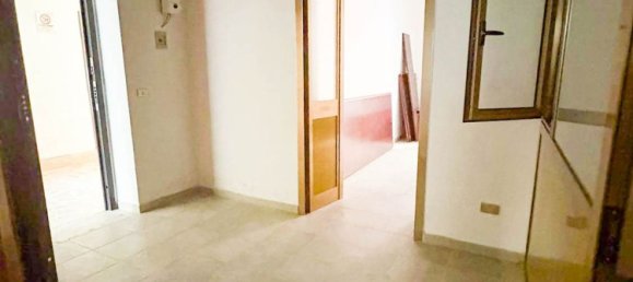 3 bedrooms Apartment in Taranto, Italy No. 358396 12