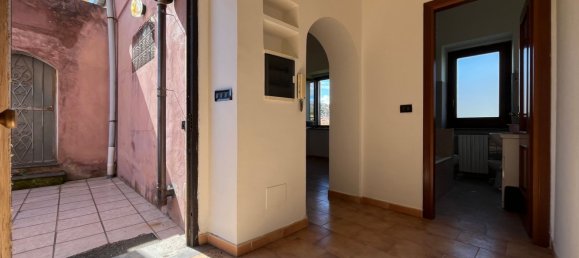 5-Zimmer Haus in Catanzaro, Italy, Nr. 71602 2