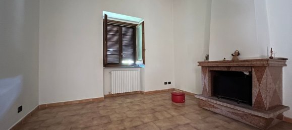 5-Zimmer Haus in Catanzaro, Italy, Nr. 71602 3