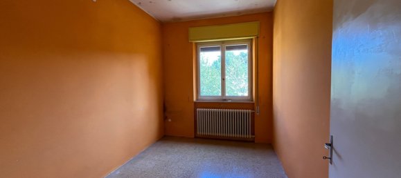 7 rooms House in Pesaro, Italy No. 1807 11