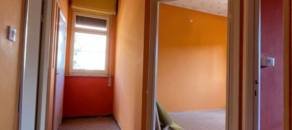 7 rooms House in Pesaro, Italy No. 1807 7