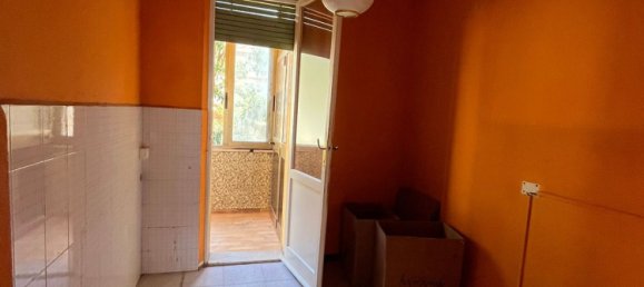 7 rooms House in Pesaro, Italy No. 1807 5
