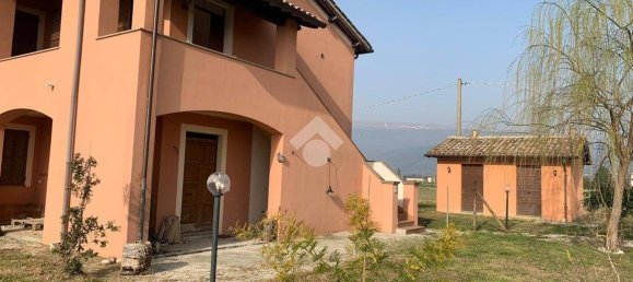 3 bedrooms House in Spello, Italy No. 136275 2