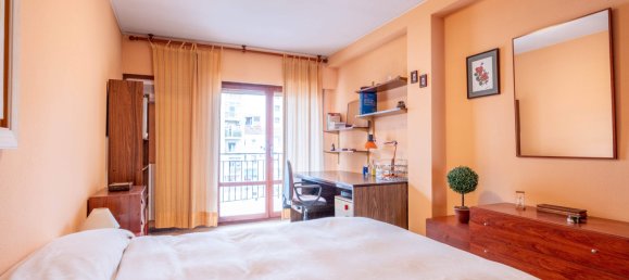 2 bedrooms Apartment in Zaragoza, Spain No. 63717 9