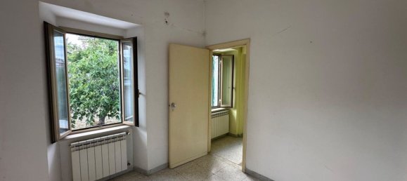 5 rooms House in San Valentino in Abruzzo Citeriore, Italy No. 283454 16