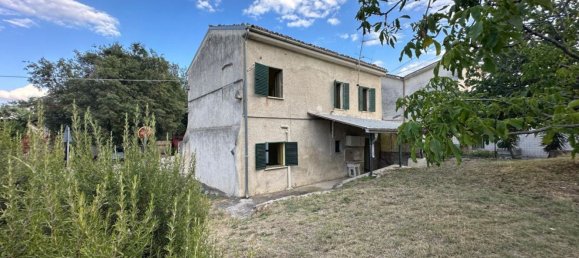 5 rooms House in San Valentino in Abruzzo Citeriore, Italy No. 283454 7