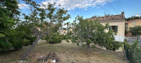 5 rooms House in San Valentino in Abruzzo Citeriore, Italy No. 283454 6