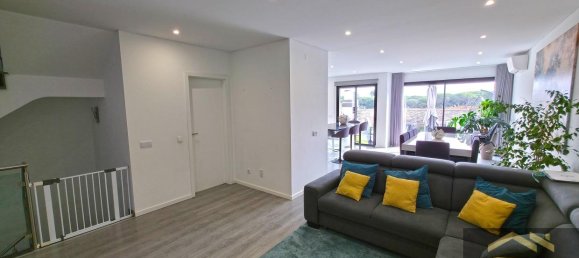 4 bedrooms House in Quelfes, Portugal No. 107353 9