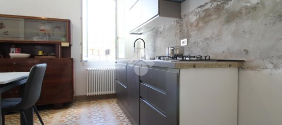 3 bedrooms Villa in Mantua, Italy No. 324760 10