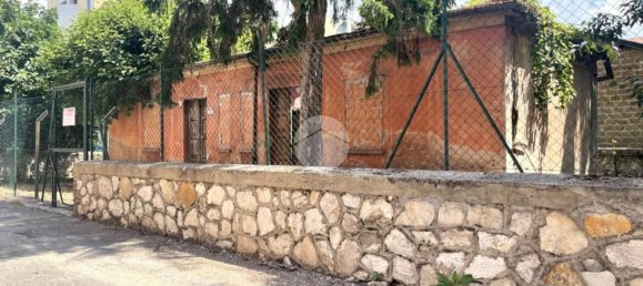 4 rooms House in Terni, Italy No. 306889 6