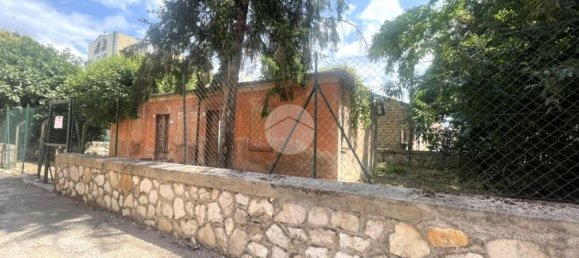 4 rooms House in Terni, Italy No. 306889 9