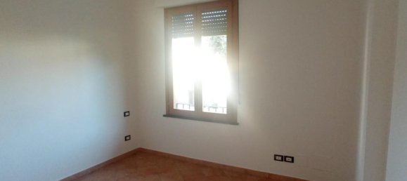 3 Schlafzimmer Wohnung in Castelfranco di Sotto, Italy, Nr. 355922 18