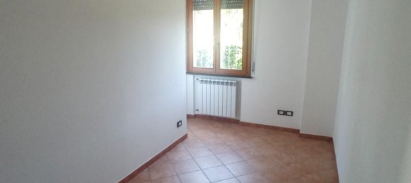 3 Schlafzimmer Wohnung in Castelfranco di Sotto, Italy, Nr. 355922 21